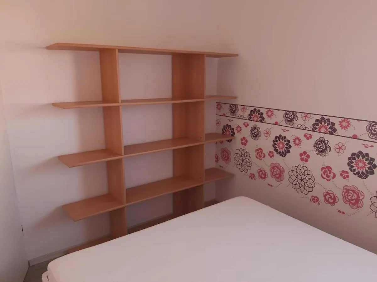 Apartment Tonko Vir 0*,